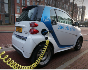 Best electric vehicles for families with pets